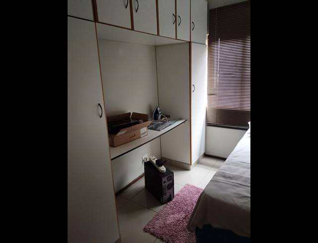 2 BEDROOM PROPERTY TO RENT IN ESCOMBE